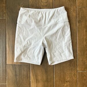 Reebok biker shorts 6”